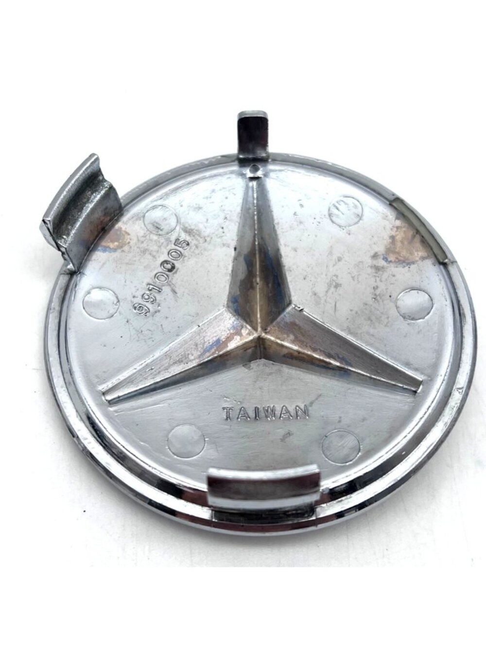 Set Of 4 Chrome Mercedes-Benz Wheel Center Caps Hubcaps 9910005 2 Broken Tabs - Picture 6 of 12